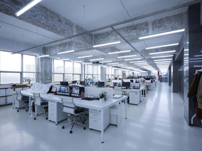厂房办公室装修设计指南 打造高效与舒适并重的工作空间